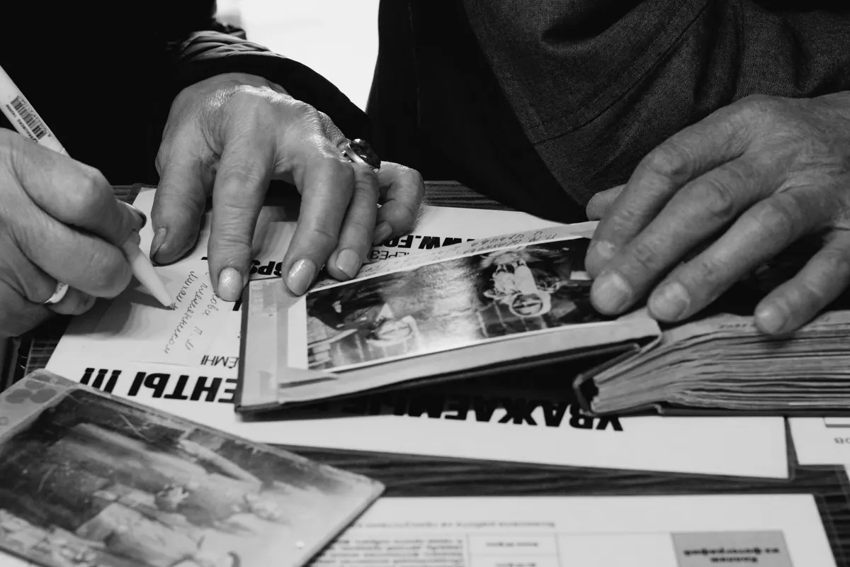 Common Mistakes When Storing Old Photographs (and How to Avoid Them)